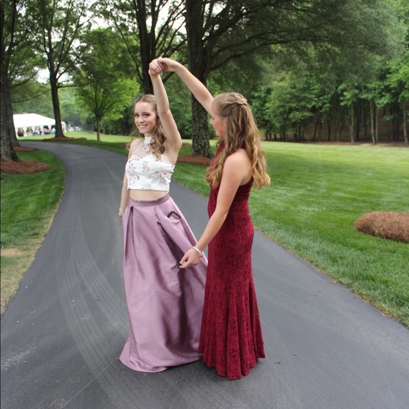 Purple prom dress - Picture 2 of 4